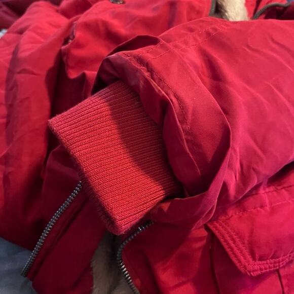 HOLSTARK Faux Fur Lined Quilted Parka in Red NO HOOD SZ M - Picture 6 of 13